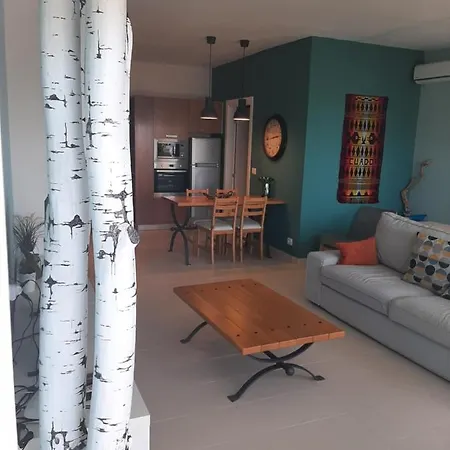 Olives Semesteranläggning (resort) Dhërmi