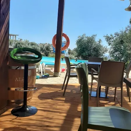 Semesteranläggning (resort) Olives 3*
